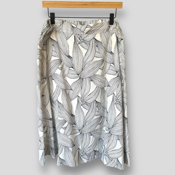 Neiman Marcus - Line Skirt.